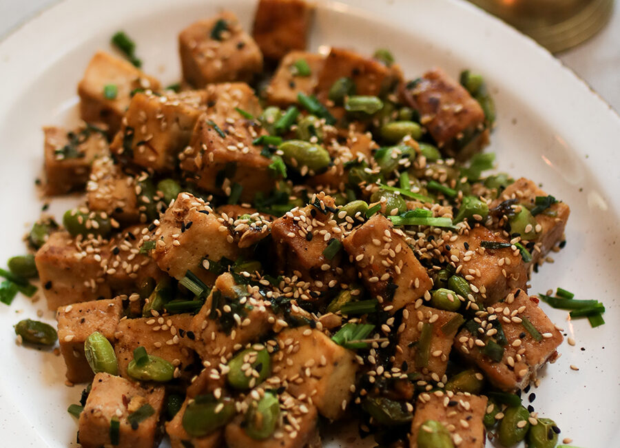Tofu à l’érable, édamames et sésame