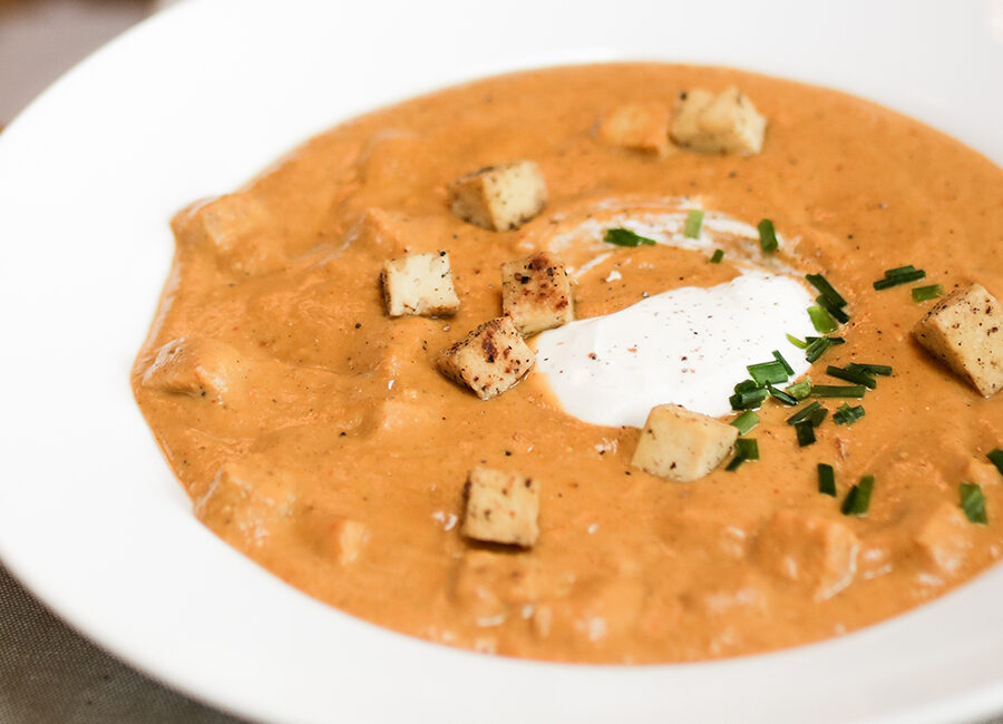 Tofu indien au gingembre, cardamome et butternut