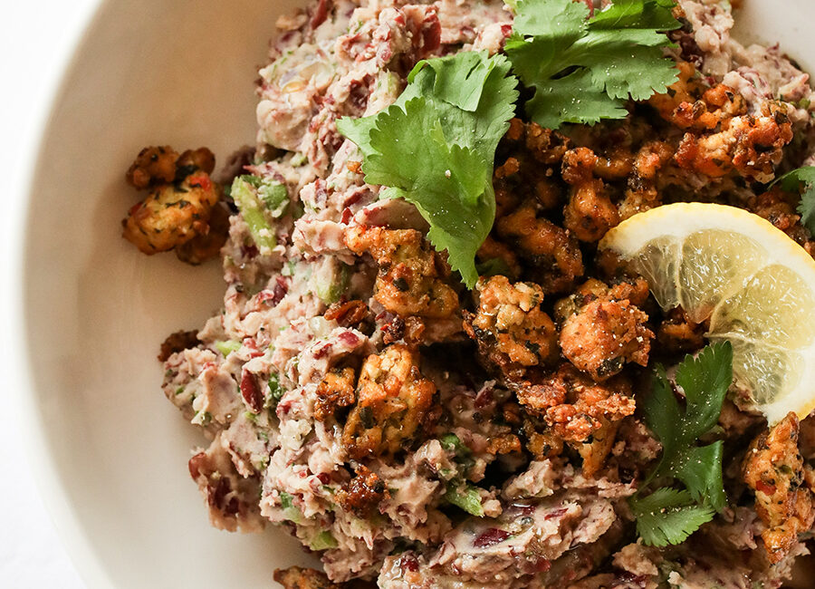 Purée de haricots rouges au tofu piquant pour nachos