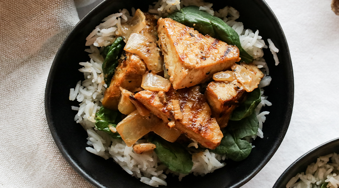 Tofu mariné à l’orange, gingembre et tamari