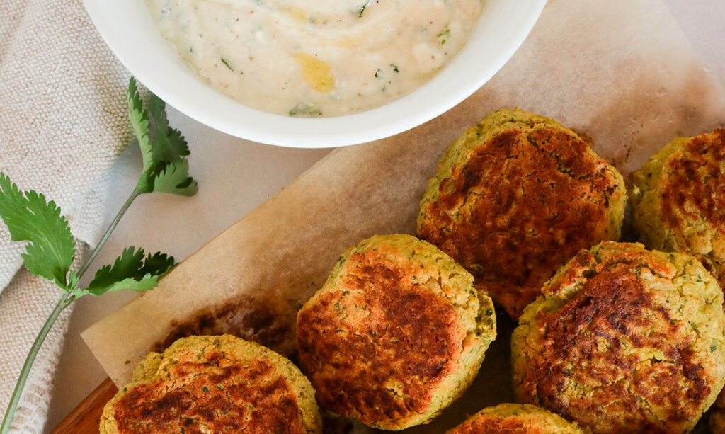 Boulettes falafel au tofu et sa sauce citronnée